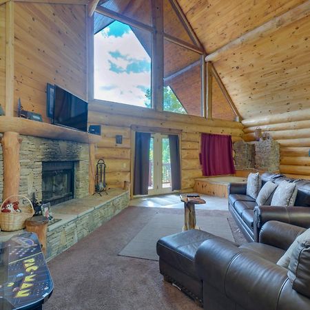Gatlinburg Cabin With Hot Tub About 11 Miles To Downtown Екстер'єр фото