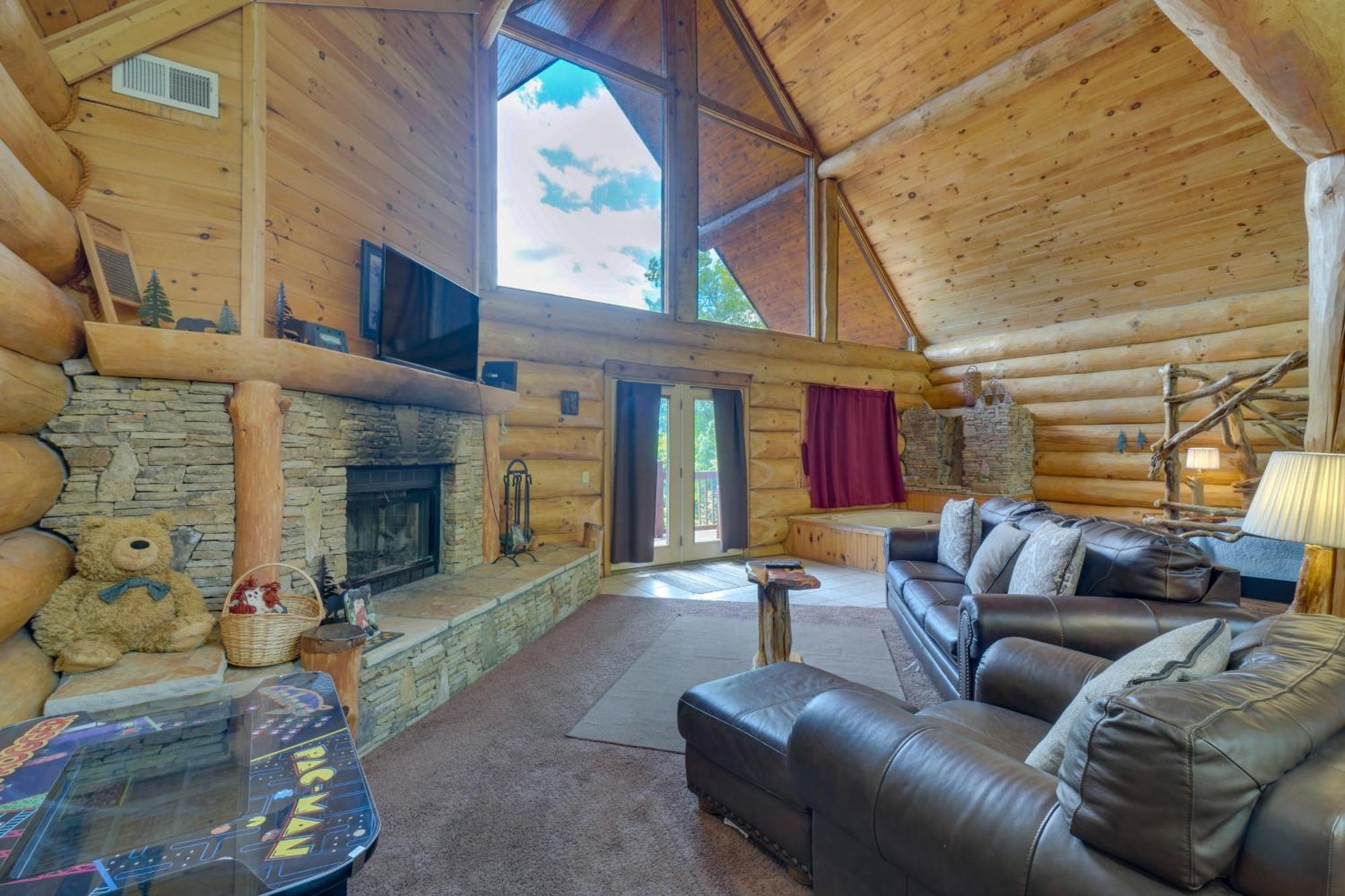 Gatlinburg Cabin With Hot Tub About 11 Miles To Downtown Екстер'єр фото