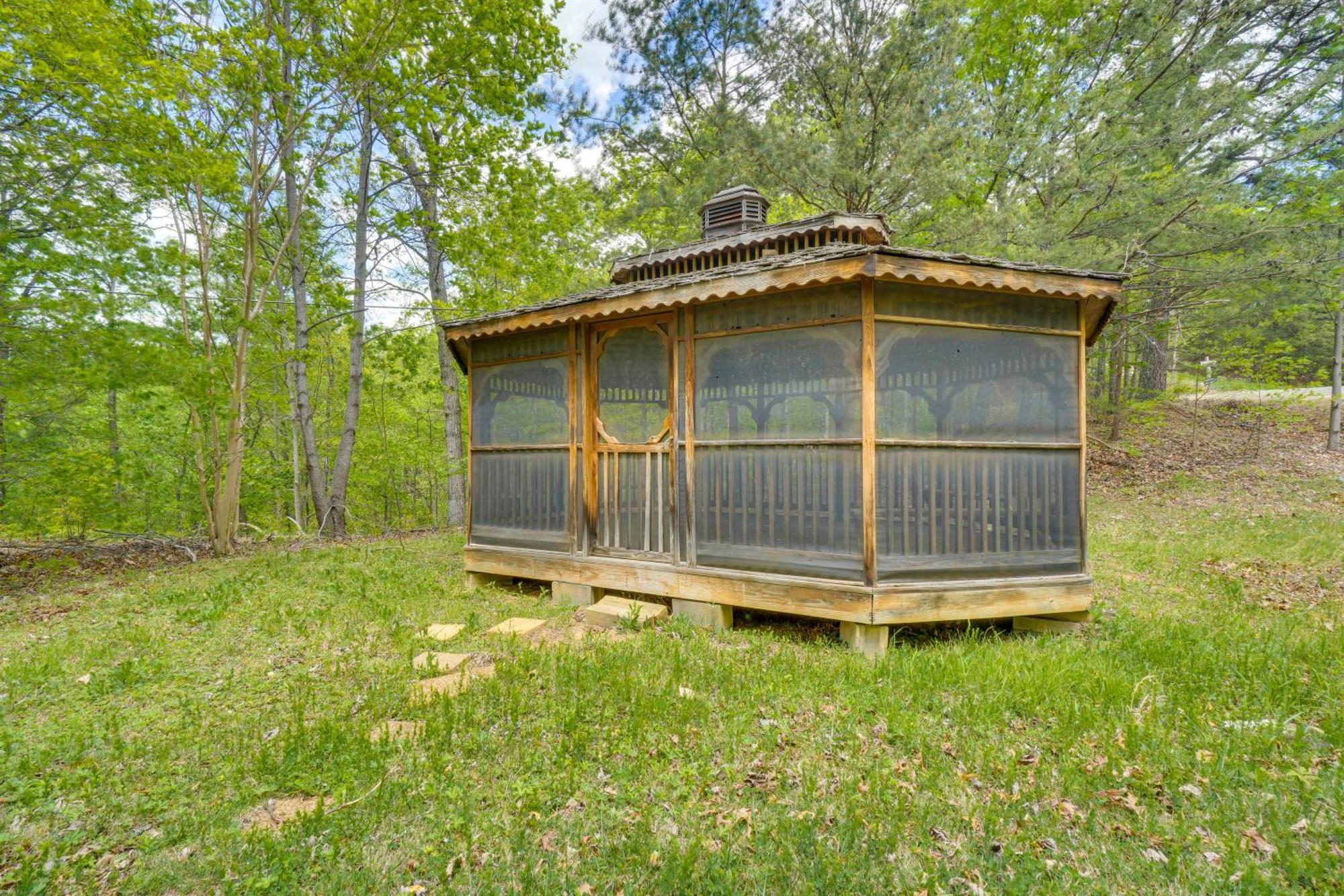 Gatlinburg Cabin With Hot Tub About 11 Miles To Downtown Екстер'єр фото