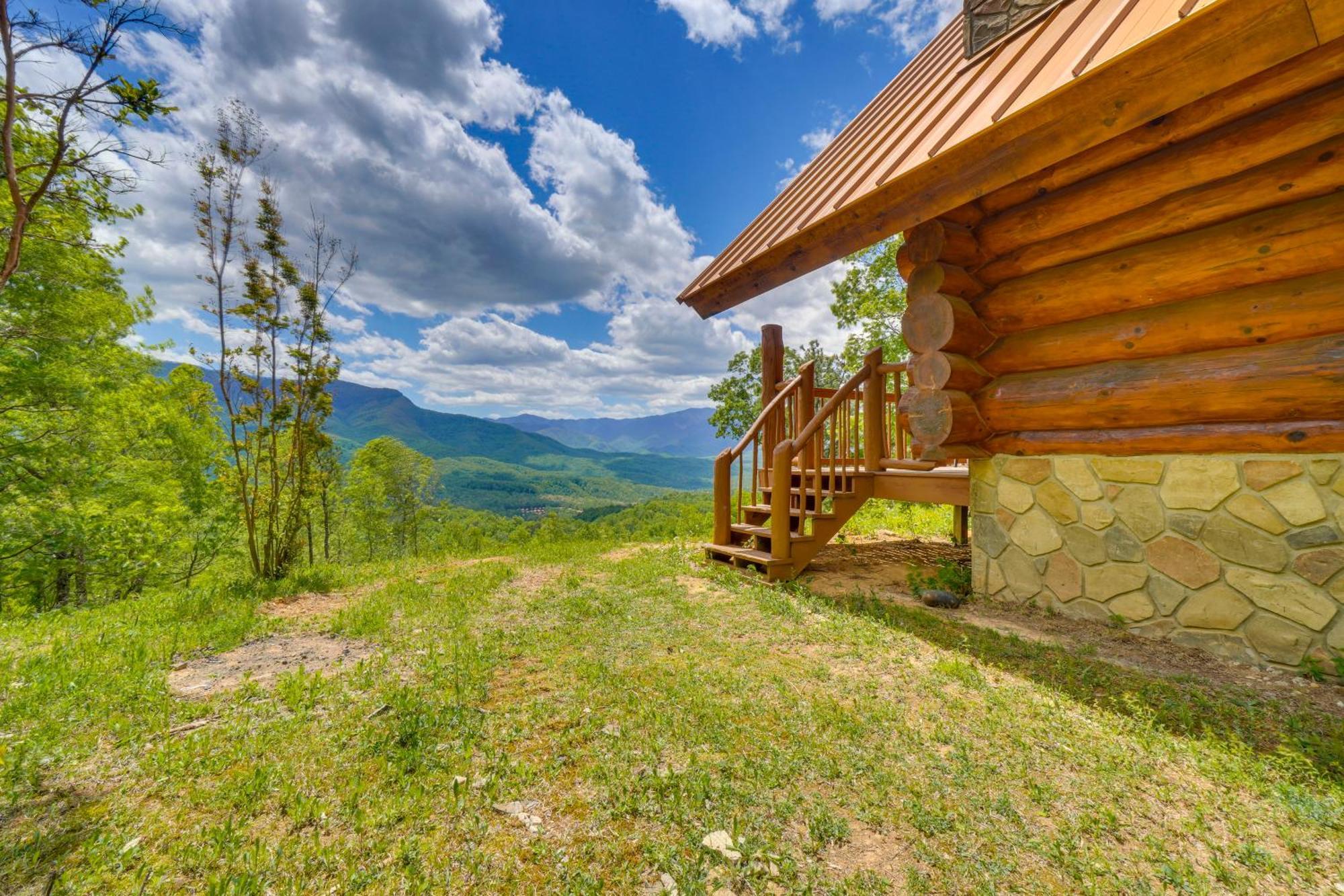 Gatlinburg Cabin With Hot Tub About 11 Miles To Downtown Екстер'єр фото